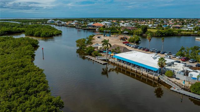 520 BOARDMAN DRIVE, Punta Gorda, FL 33950