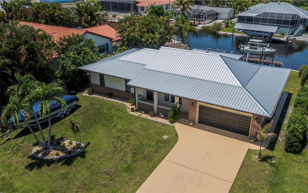 520 BOARDMAN DRIVE, Punta Gorda, FL 33950