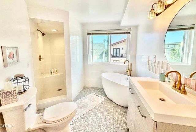 2301 Chico Court, Oxnard, CA 93035