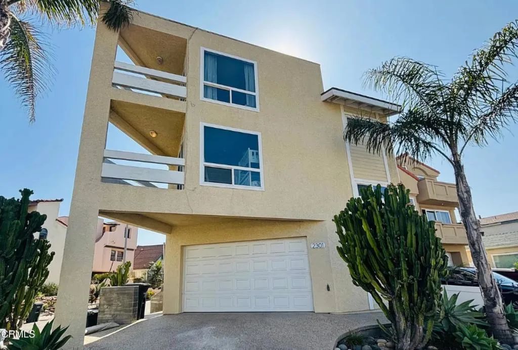 2301 Chico Court, Oxnard, CA 93035