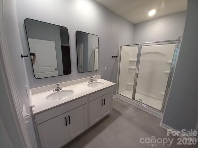 5108 Briscoe Drive, Charlotte, NC 28214