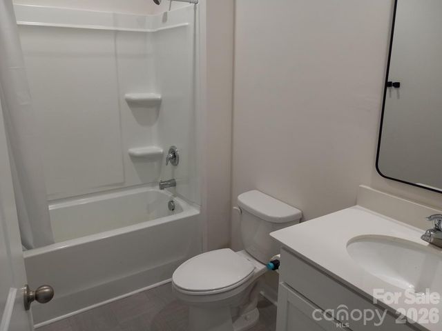 5108 Briscoe Drive, Charlotte, NC 28214