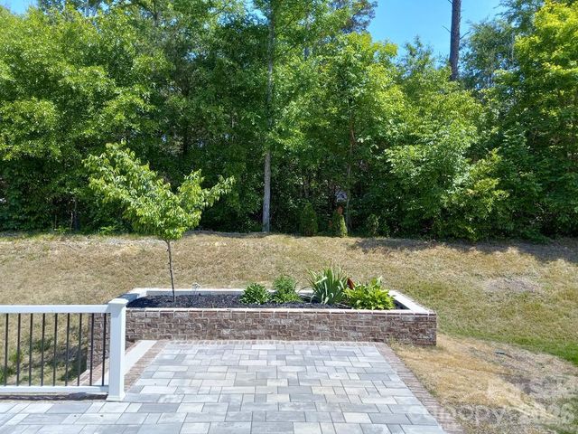 5108 Briscoe Drive, Charlotte, NC 28214