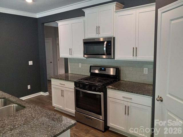 5108 Briscoe Drive, Charlotte, NC 28214