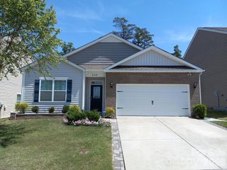 5108 Briscoe Drive, Charlotte, NC 28214