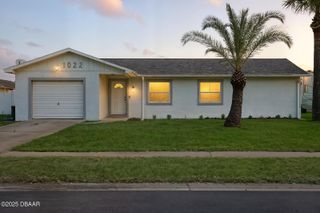 1022 Tompkins Drive, Port Orange, FL 32129