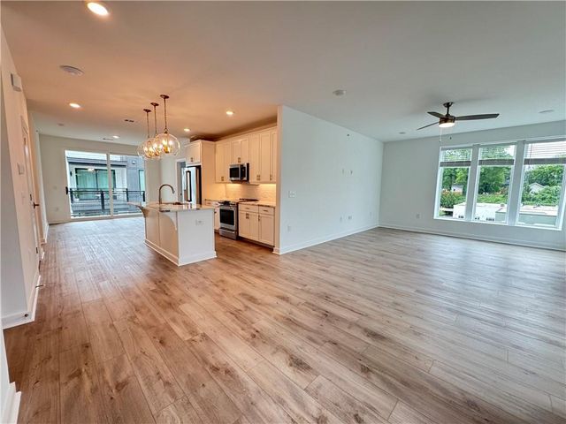 371 Grant Circle SE 1844, Atlanta, GA 30315