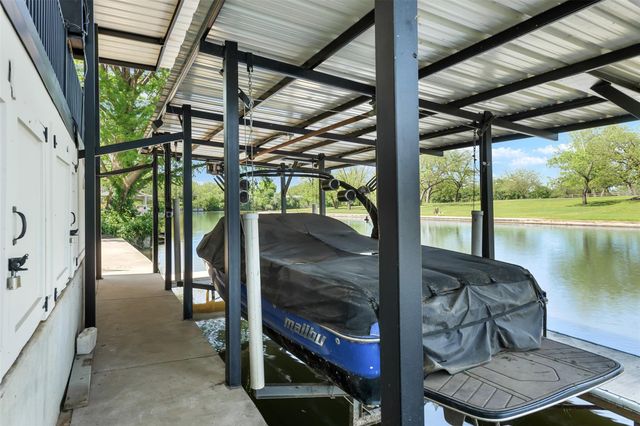 500 Lakeshore DR, Marble Falls, TX 78654