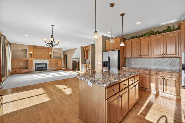 10803 Jersey Drive N, Brooklyn Park, MN 55445