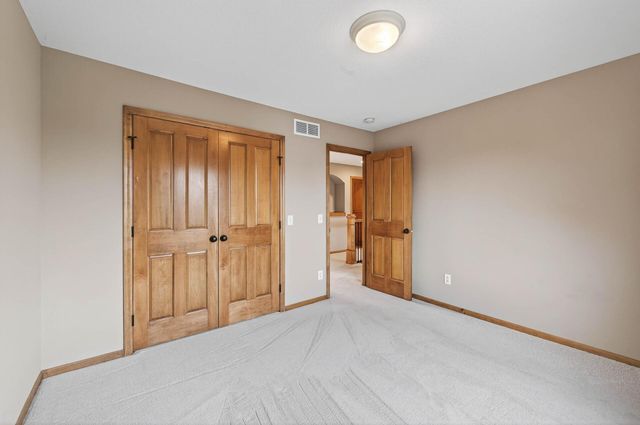 10803 Jersey Drive N, Brooklyn Park, MN 55445