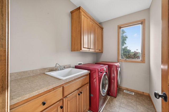 10803 Jersey Drive N, Brooklyn Park, MN 55445