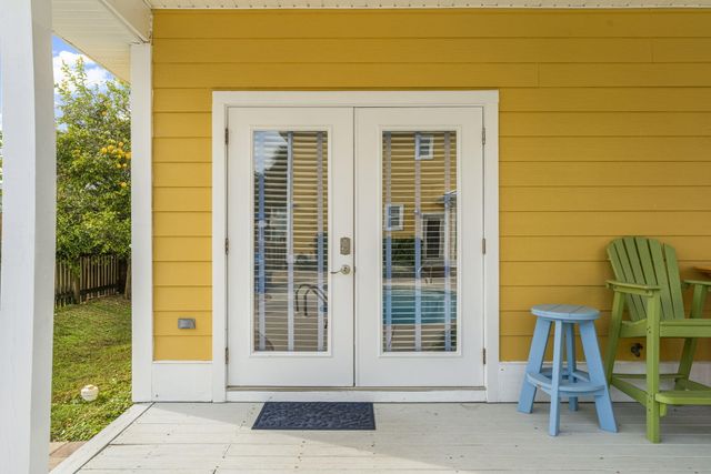 80 Shirah Street, Destin, FL 32541