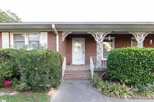 210 Locke Road, Belton, SC 29627