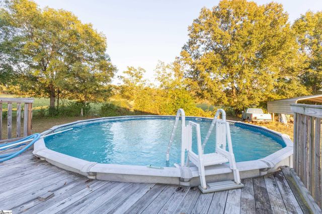 210 Locke Road, Belton, SC 29627