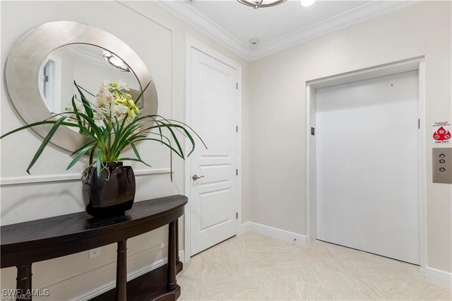 16382 Viansa WAY 3-102, Naples, FL 34110