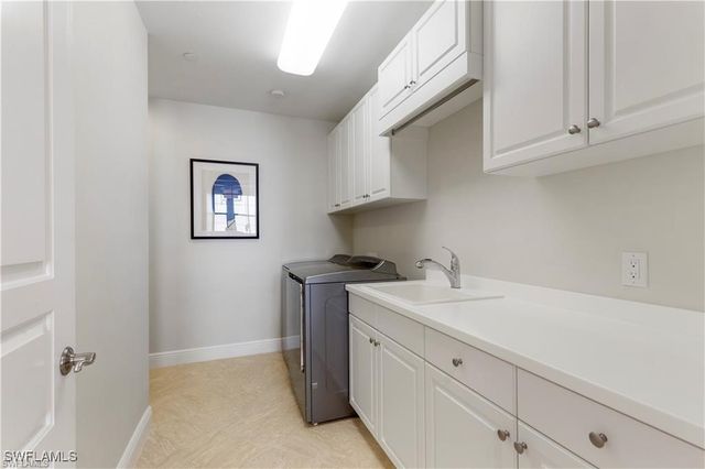 16382 Viansa WAY 3-102, Naples, FL 34110