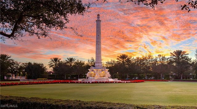 16382 Viansa WAY 3-102, Naples, FL 34110