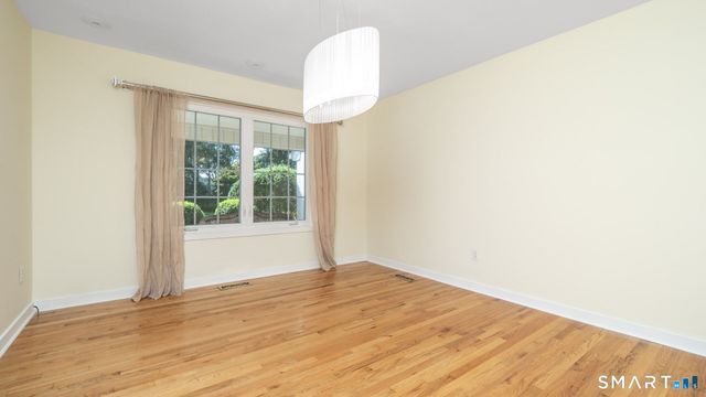91 Lantern Ridge Road, New Canaan, CT 06840