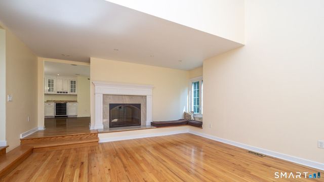 91 Lantern Ridge Road, New Canaan, CT 06840