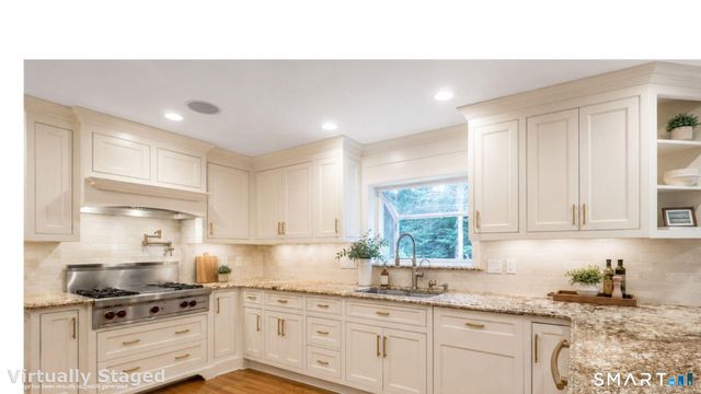 91 Lantern Ridge Road, New Canaan, CT 06840