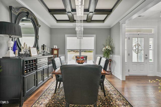 68 Jeans Way, Benson, NC 27504