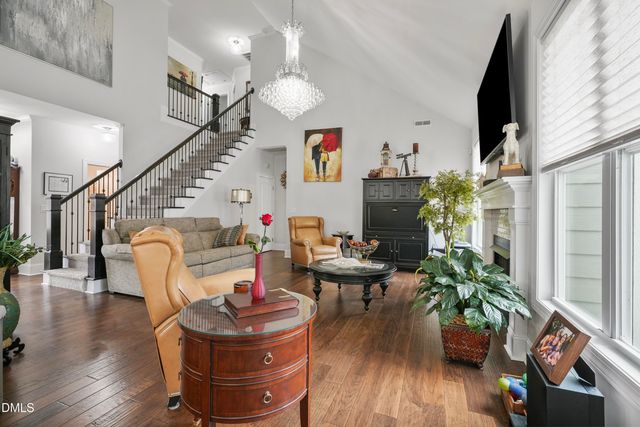 68 Jeans Way, Benson, NC 27504