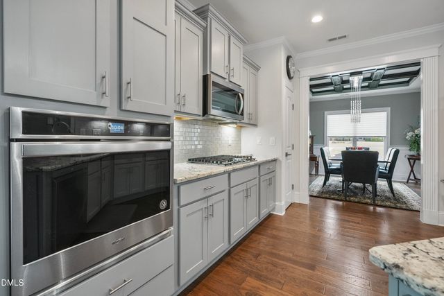 68 Jeans Way, Benson, NC 27504