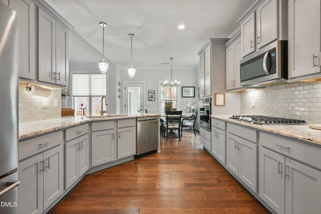 68 Jeans Way, Benson, NC 27504