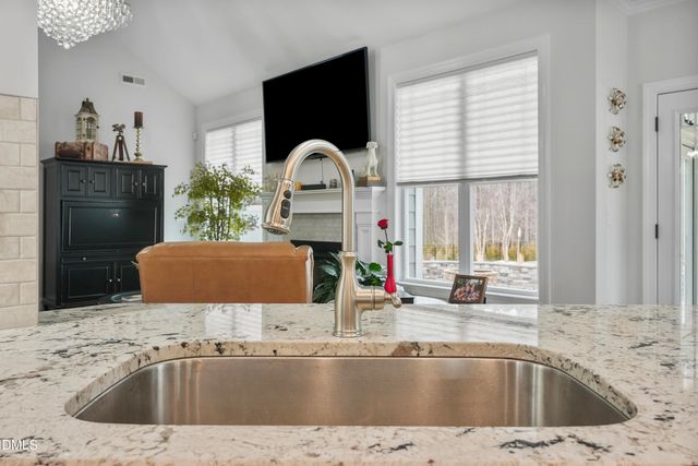 68 Jeans Way, Benson, NC 27504