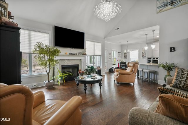 68 Jeans Way, Benson, NC 27504