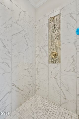 68 Jeans Way, Benson, NC 27504