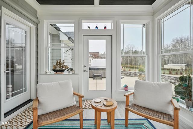 68 Jeans Way, Benson, NC 27504