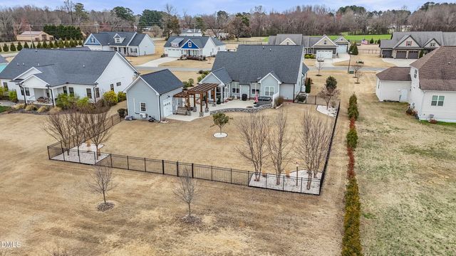 68 Jeans Way, Benson, NC 27504