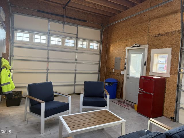 68 Jeans Way, Benson, NC 27504