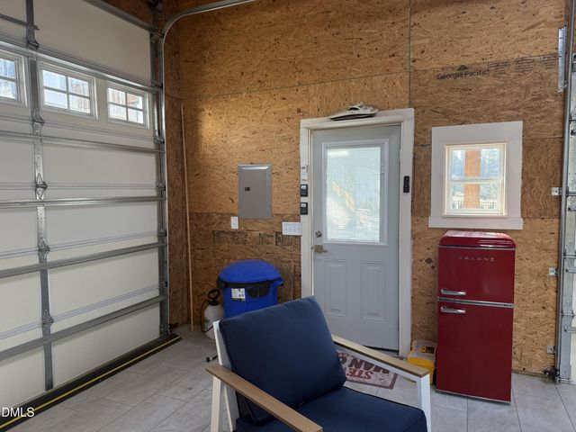 68 Jeans Way, Benson, NC 27504