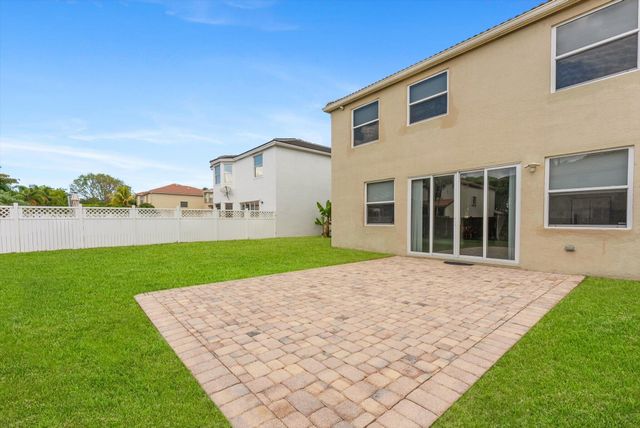 9825 Scribner Lane, Wellington, FL 33414