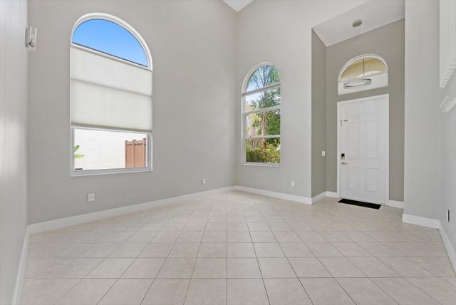 9825 Scribner Lane, Wellington, FL 33414