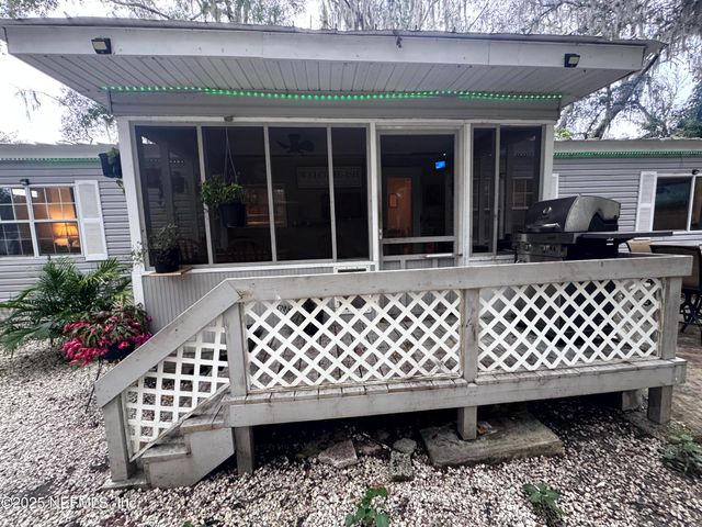 208 W HOLTZ Street, Hastings, FL 32145