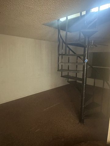 2706 N Hancock Ave, Odessa, TX 79762