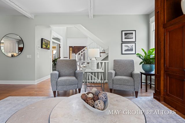 5254 Canyon River Drive NE, Ada, MI 49301