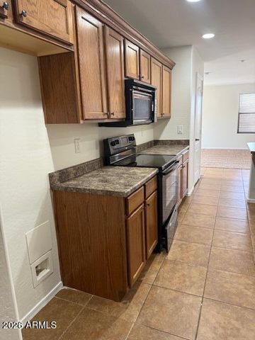 1882 S SETON Avenue, Gilbert, AZ 85295