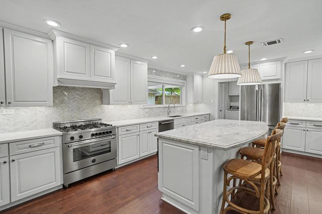 751 Bison Drive, Houston, TX 77079