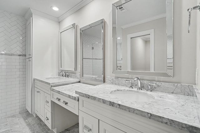 751 Bison Drive, Houston, TX 77079