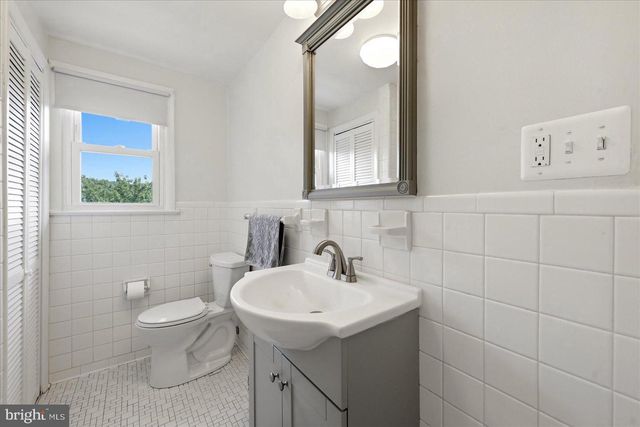 37860 CHARLES TOWN PIKE, Purcellville, VA 20132