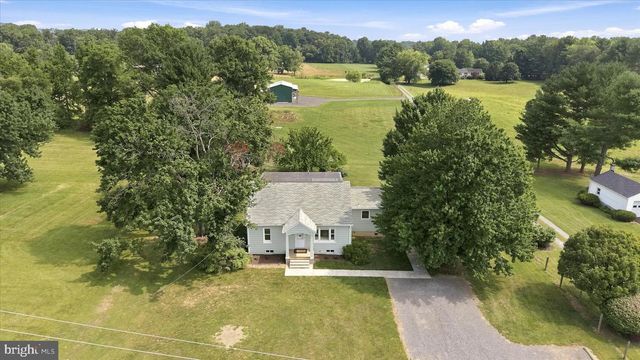 37860 CHARLES TOWN PIKE, Purcellville, VA 20132