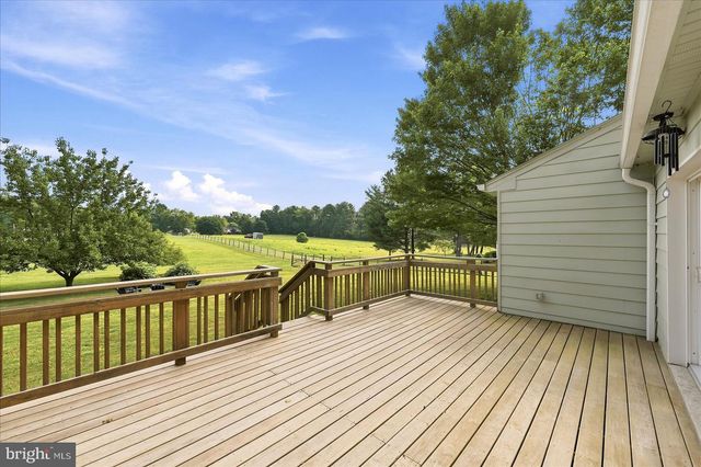 37860 CHARLES TOWN PIKE, Purcellville, VA 20132