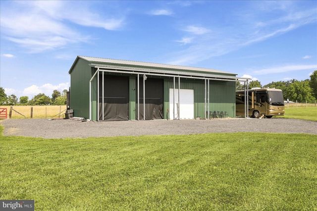 37860 CHARLES TOWN PIKE, Purcellville, VA 20132