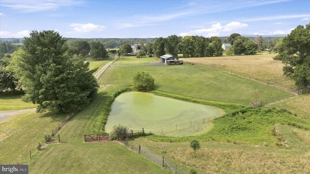 37860 CHARLES TOWN PIKE, Purcellville, VA 20132