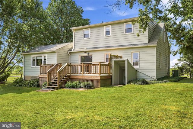 37860 CHARLES TOWN PIKE, Purcellville, VA 20132