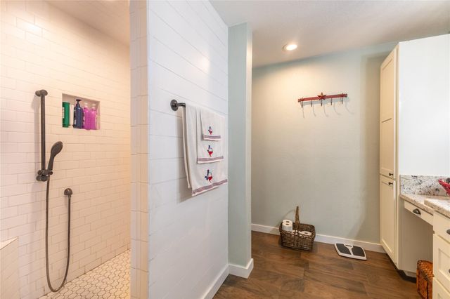 310 Medford Street, Vidor, TX 77662